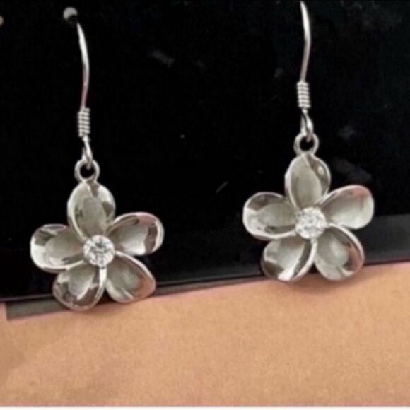 New Sterling Silver & Cubic Zirconia Flower Earrings - Picture 2 of 10